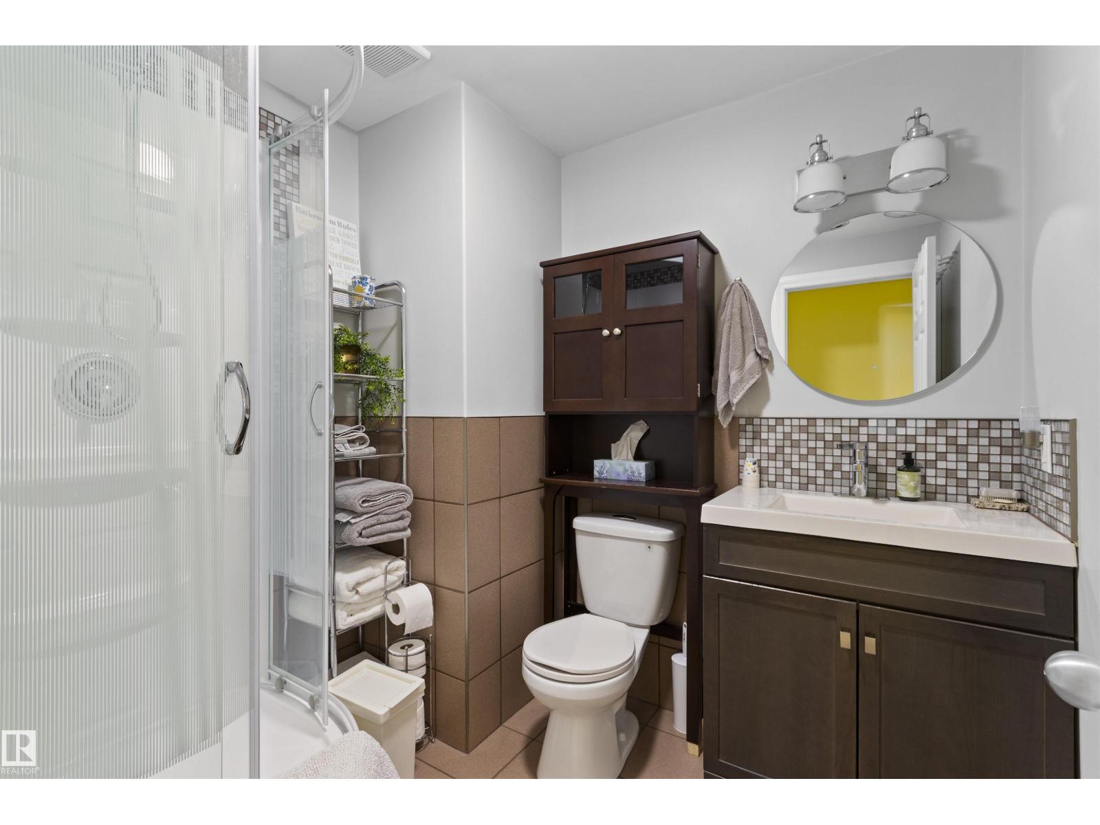 3728 48B AV — photo 32