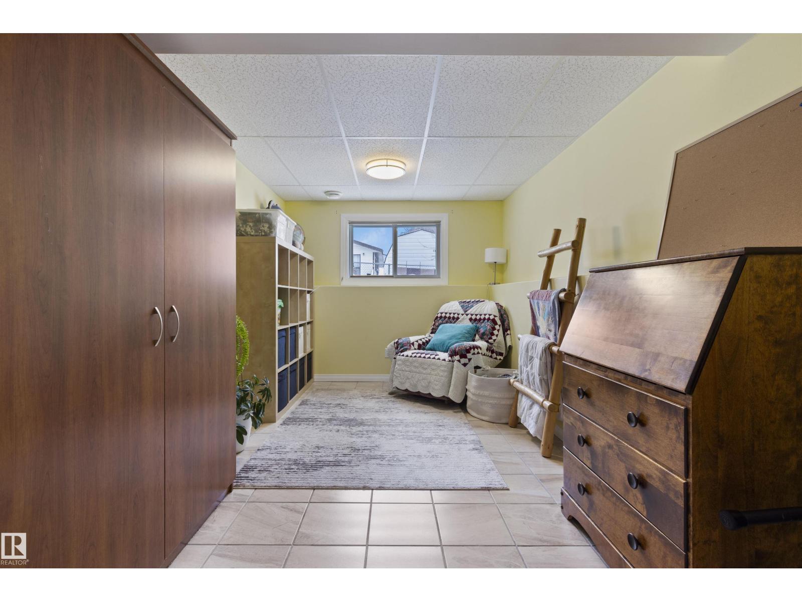 3728 48B AV — photo 31