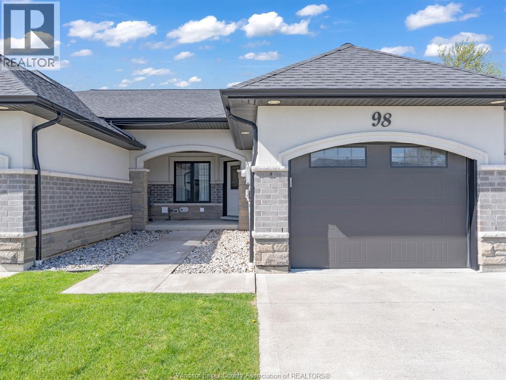 98 HOUGHTON STREET, Essex, Ontario, N8M0A5 — Photo 5