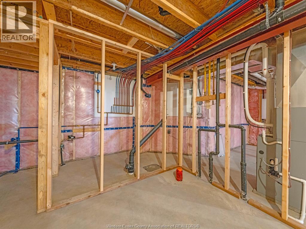 98 HOUGHTON STREET, Essex, Ontario, N8M0A5 — Photo 36
