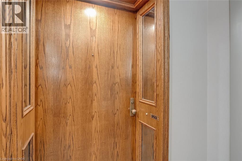 1905 PILGRIMS Way Unit# 203, Oakville, Ontario, L6M2X2 — Photo 5