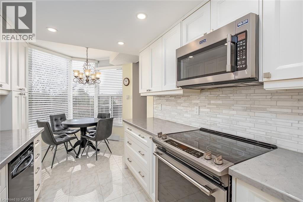 1905 PILGRIMS Way Unit# 203, Oakville, Ontario, L6M2X2 — Photo 9