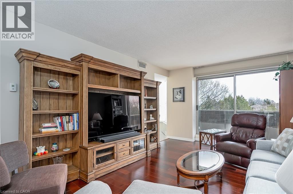 1905 PILGRIMS Way Unit# 203, Oakville, Ontario, L6M2X2 — Photo 20