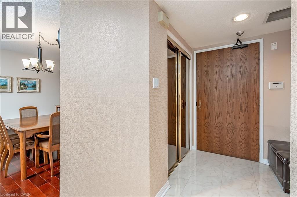 1905 PILGRIMS Way Unit# 203, Oakville, Ontario, L6M2X2 — Photo 6