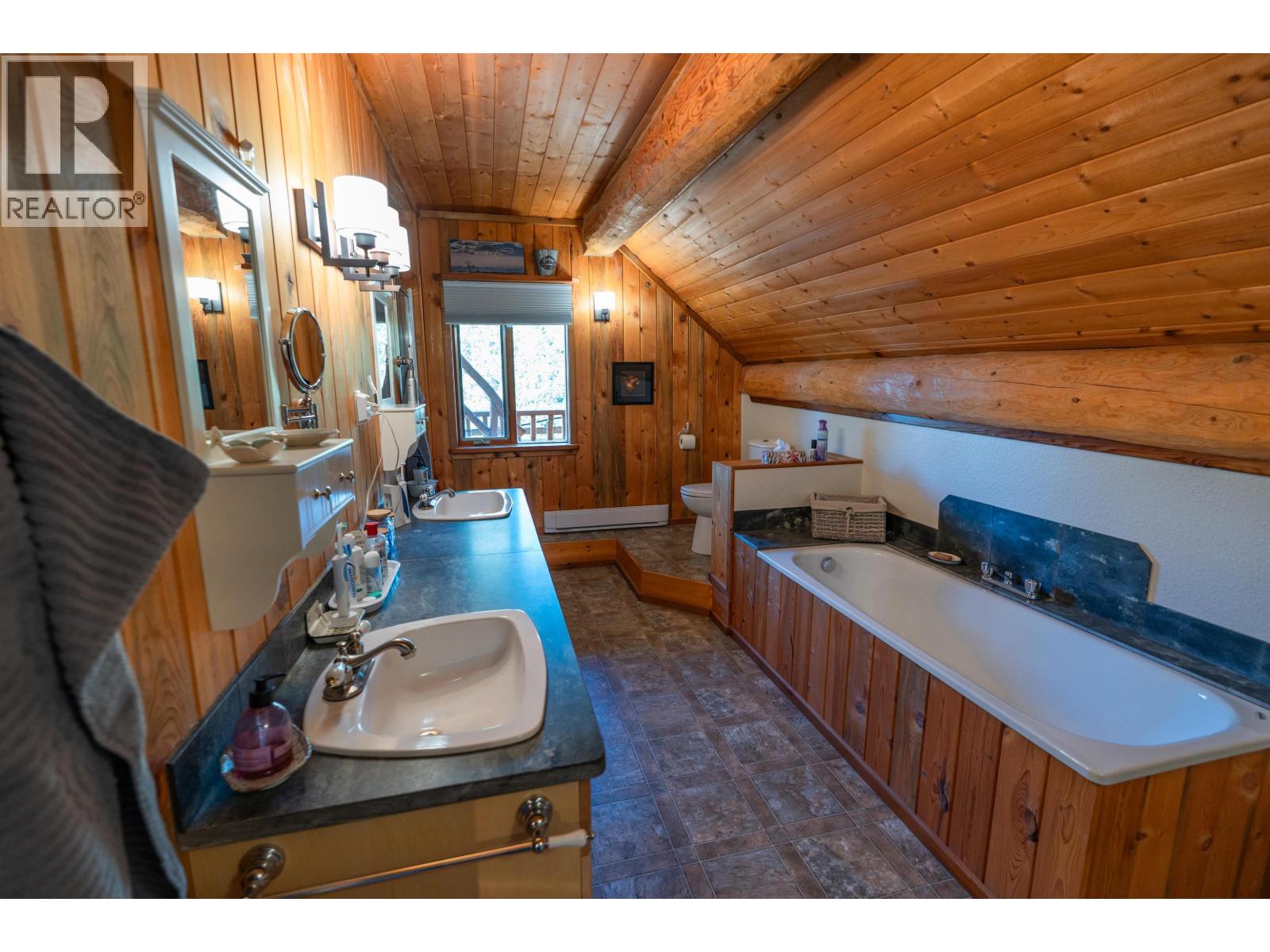 2982 W BIG LAKE ROAD, Williams Lake