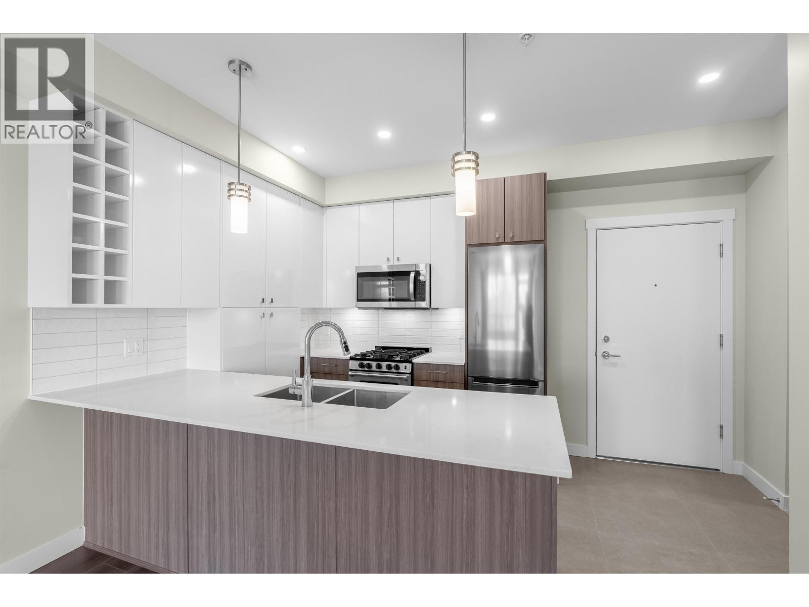 #316-23200 GILLEY Road, Richmond