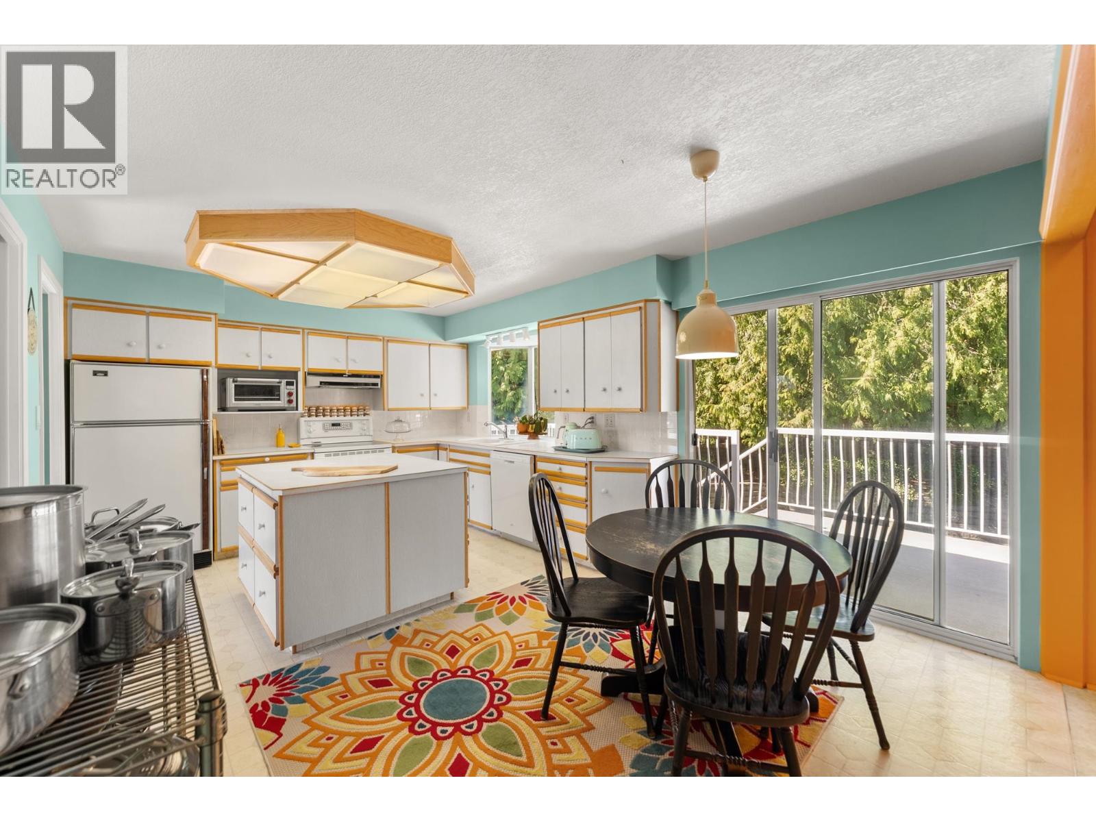 905 EDEN Crescent, Tsawwassen