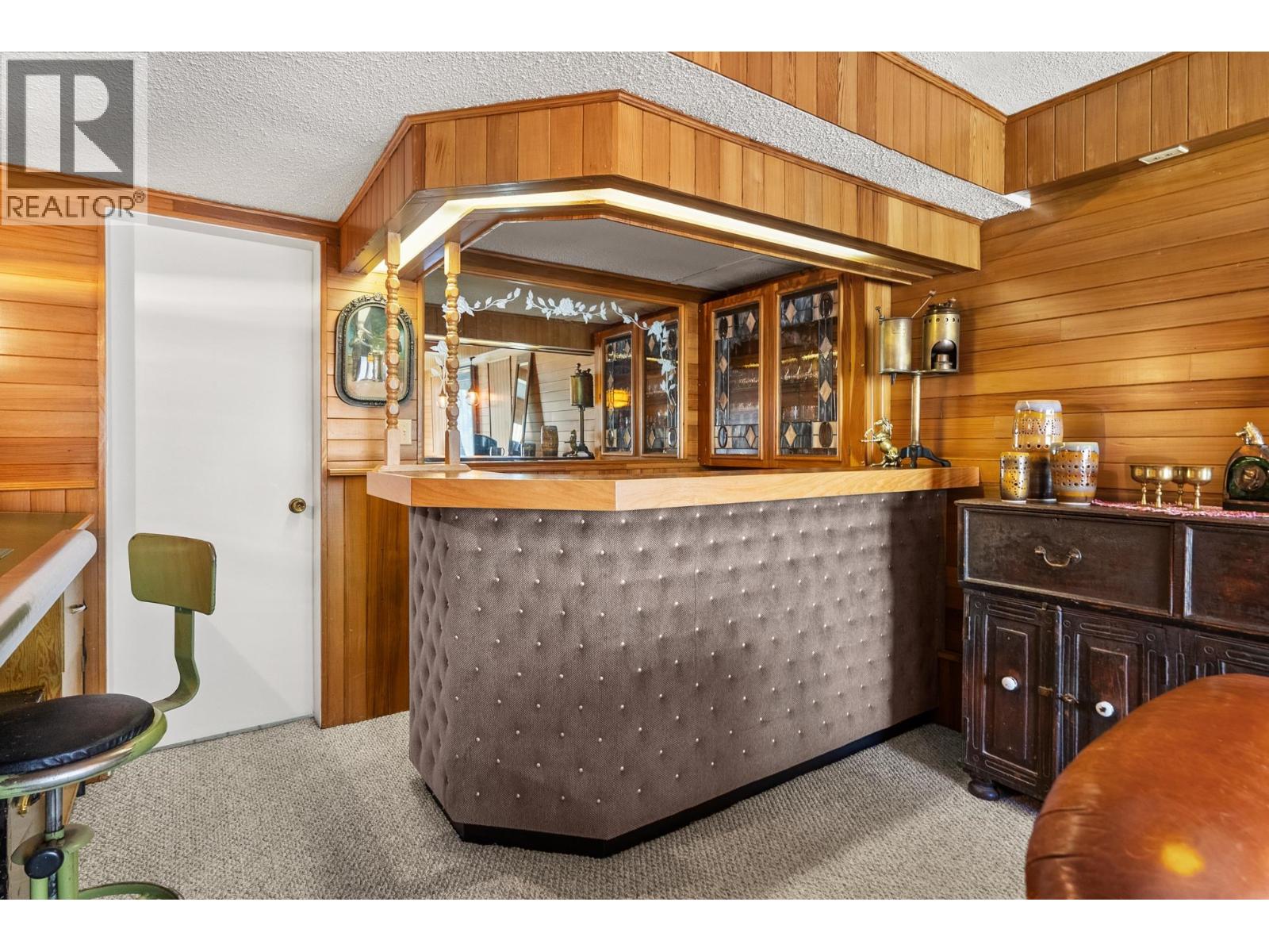 905 EDEN Crescent, Tsawwassen