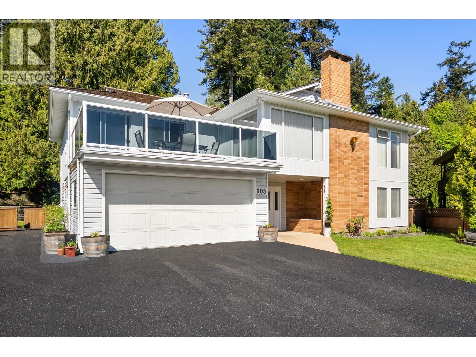 905 EDEN Crescent, Tsawwassen