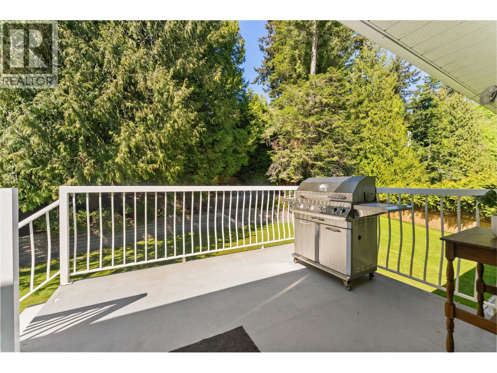 905 EDEN Crescent, Tsawwassen