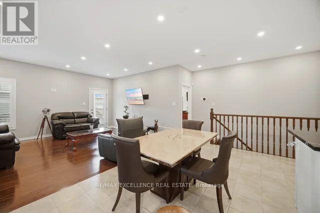 22 WARDLAW AVENUE - 14