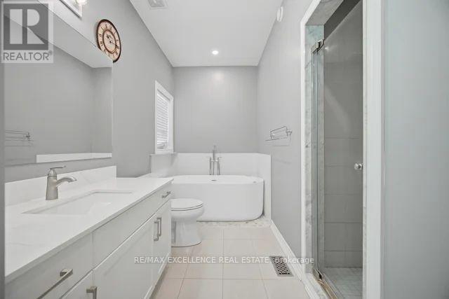 22 WARDLAW AVENUE - 21