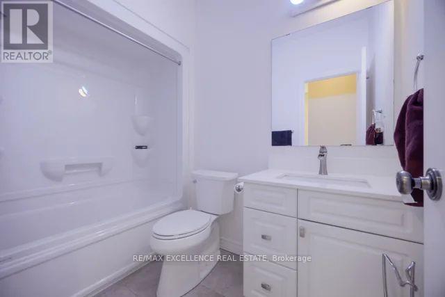22 WARDLAW AVENUE - 24