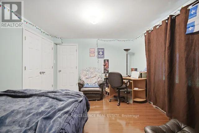 22 WARDLAW AVENUE - 41