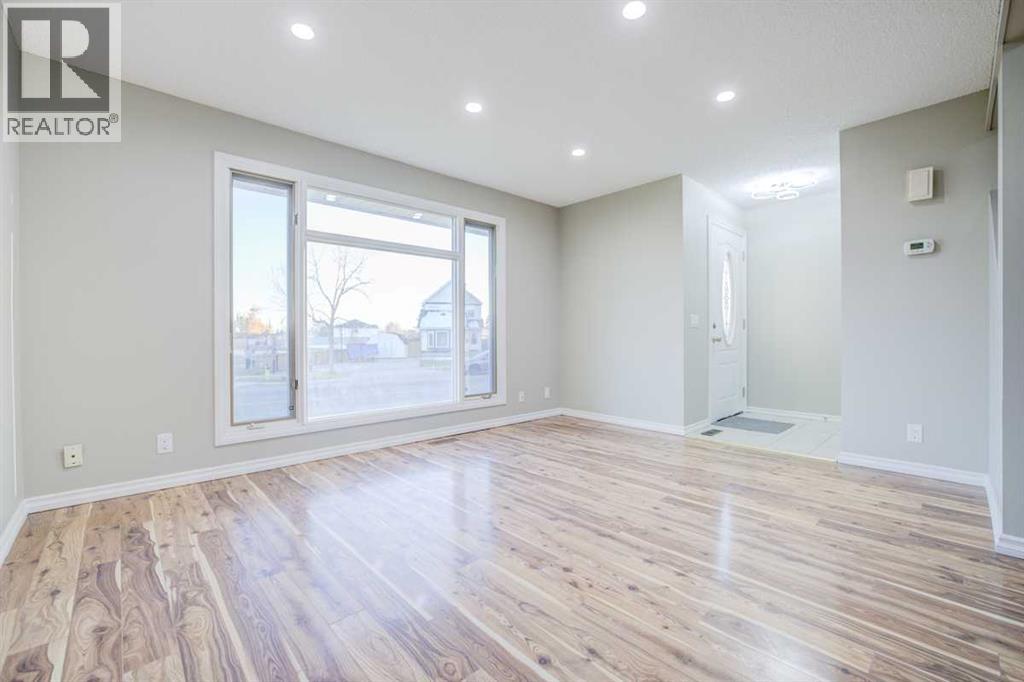 171 Erin Woods Drive SE - Image 3