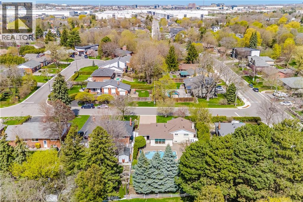 3 DONATA Drive - 31