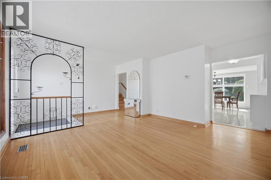 3 DONATA Drive - 6