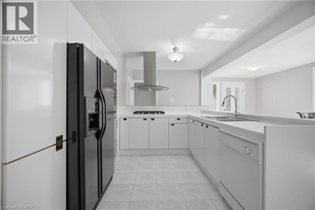 3 DONATA Drive - 8