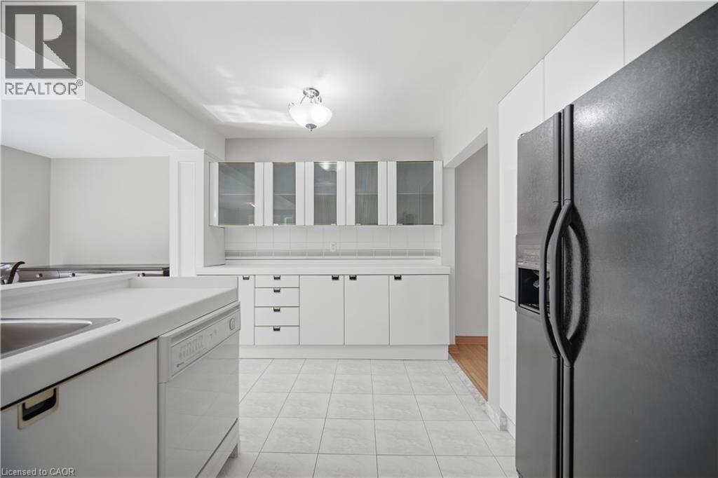 3 DONATA Drive - 9