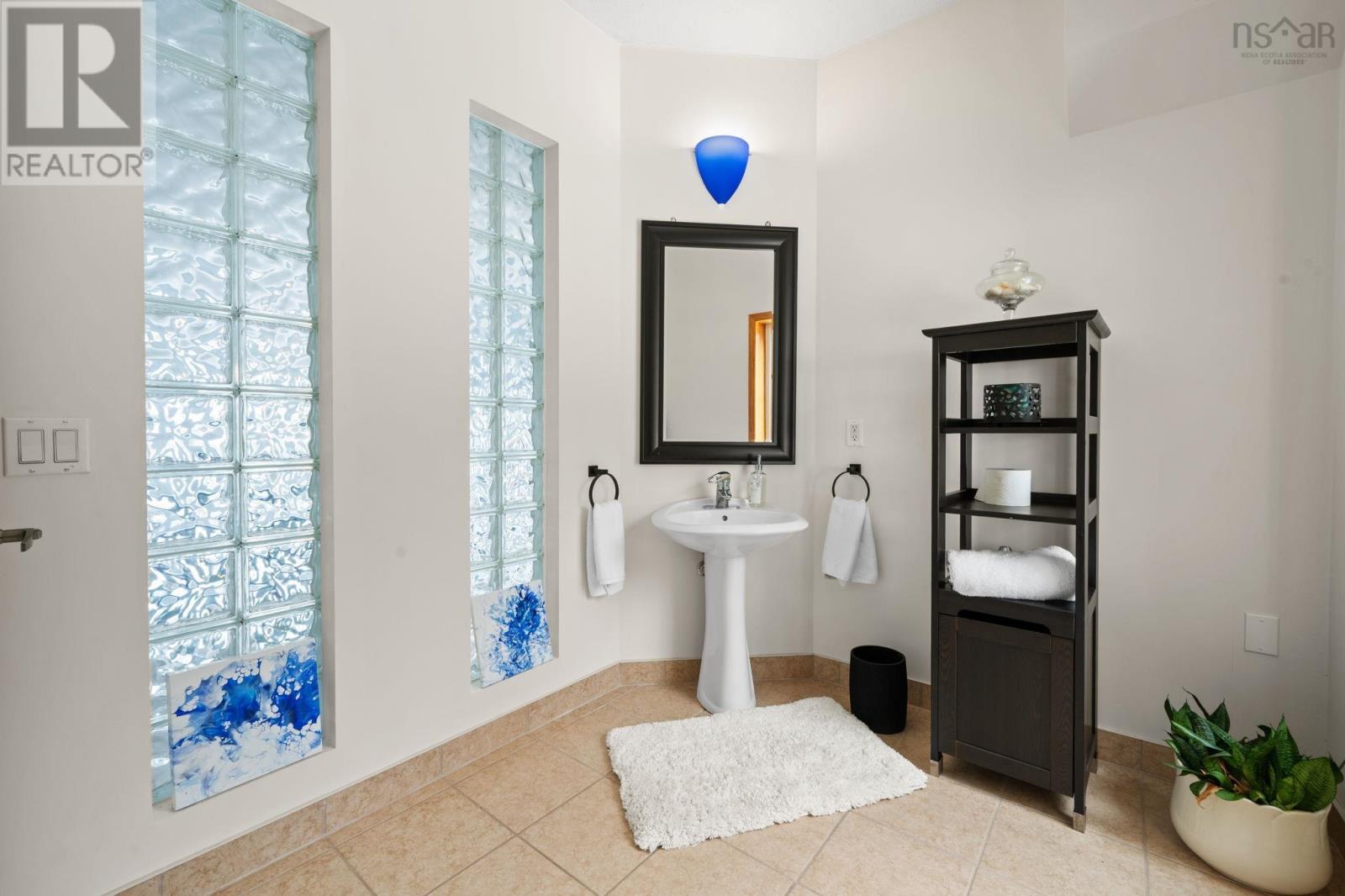 3560 Purcells Cove Road - 37
