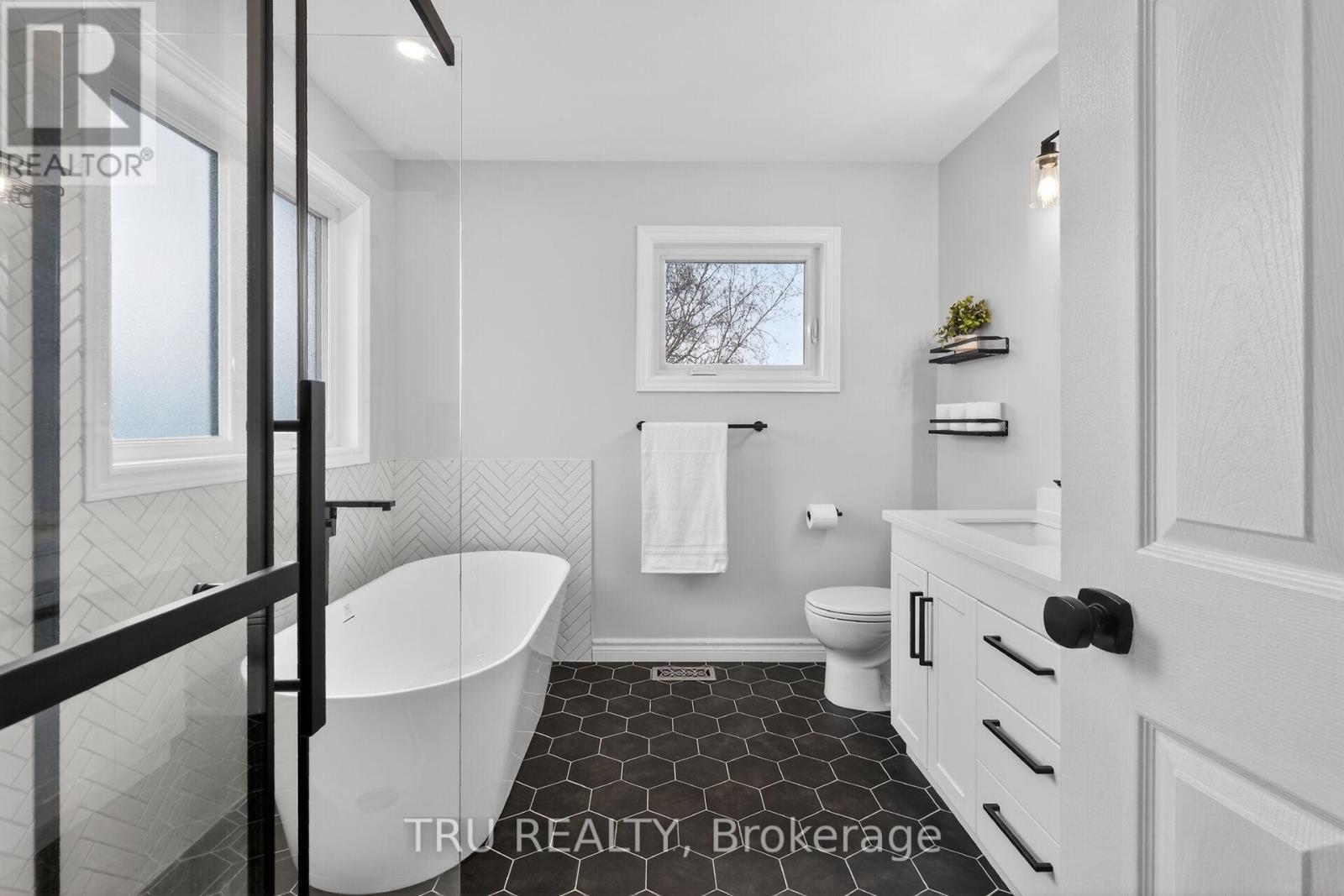 36 JAMES LEWIS AVENUE - 30