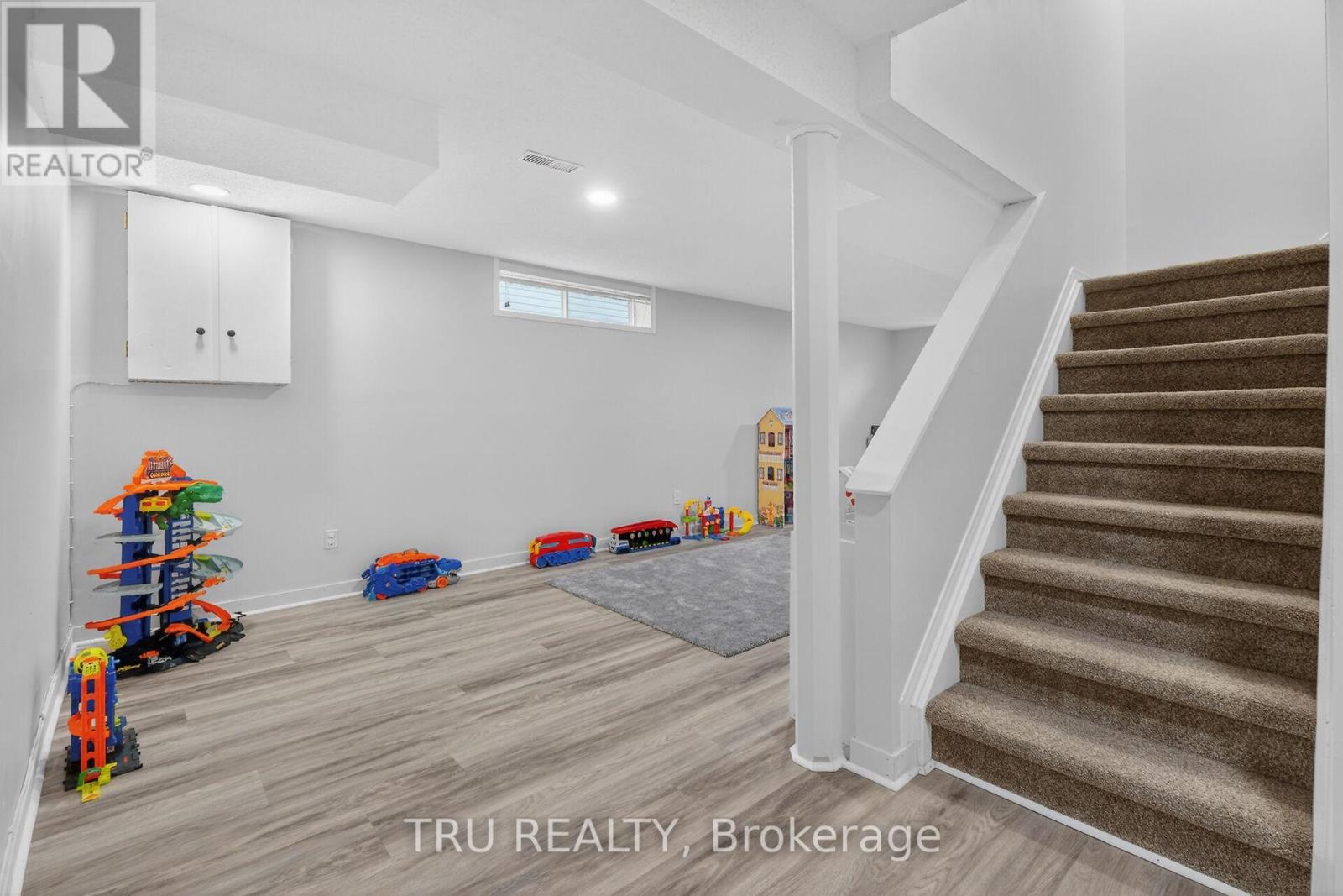 36 JAMES LEWIS AVENUE - 38