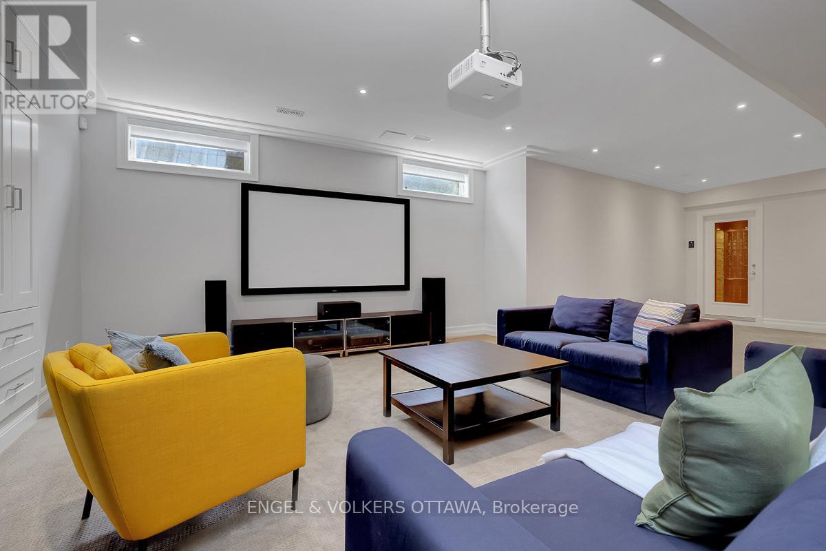 592 BRIERWOOD AVENUE - 42