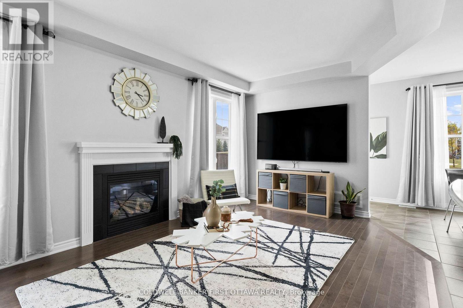 619 DUNDONALD DRIVE - 15