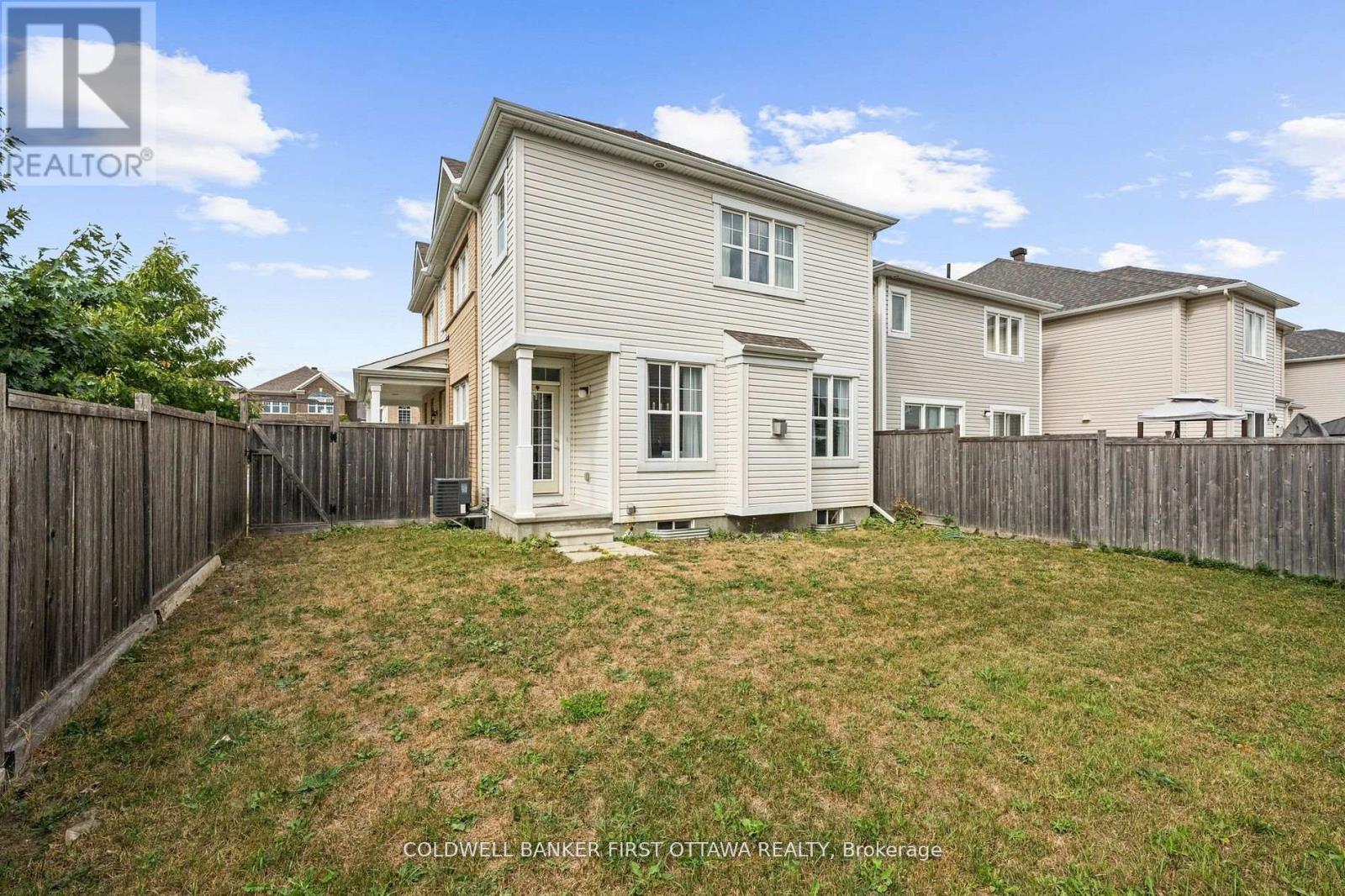 619 DUNDONALD DRIVE - 32