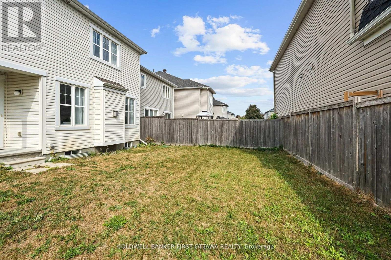 619 DUNDONALD DRIVE - 33