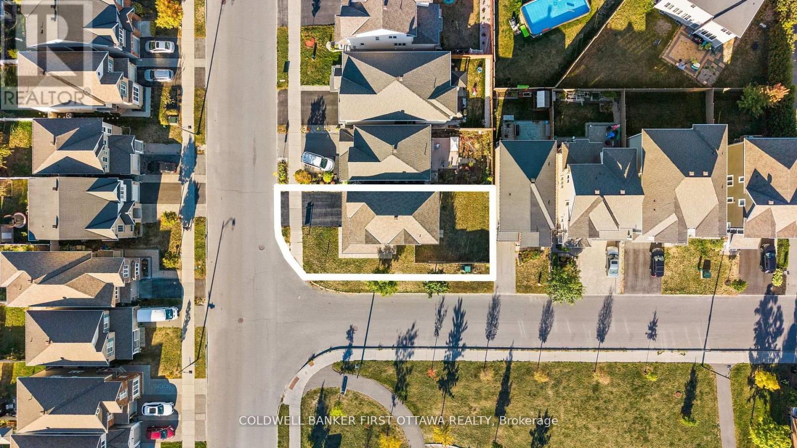 619 DUNDONALD DRIVE - 37