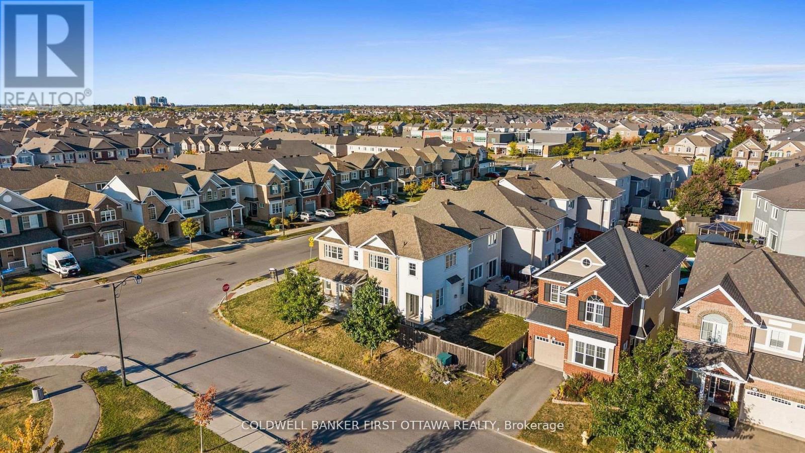 619 DUNDONALD DRIVE - 42