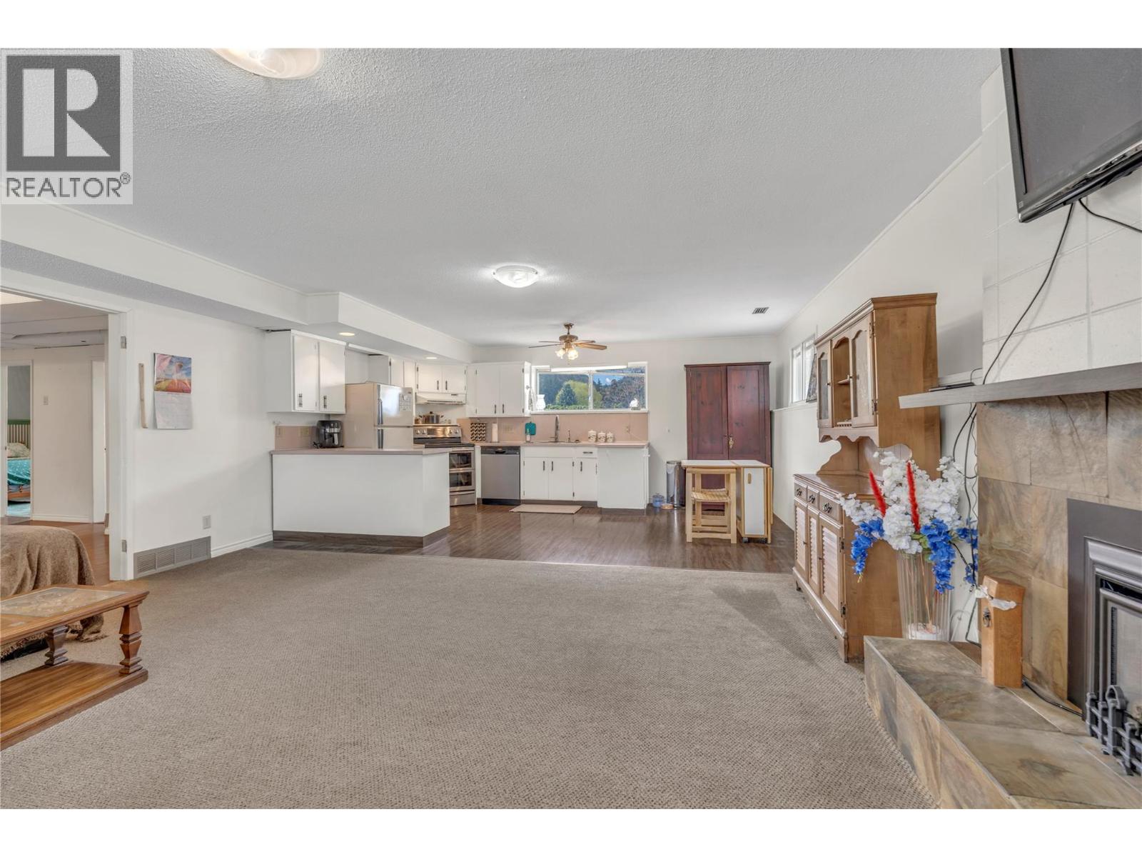 232 Lakehill Road, Kaleden