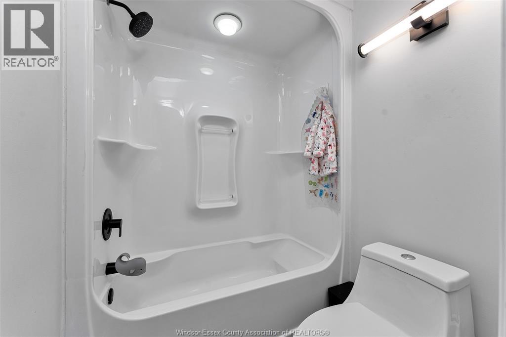 719 HELENA CRESCENT, Belle River, Ontario, N8L0P7 — Photo 22