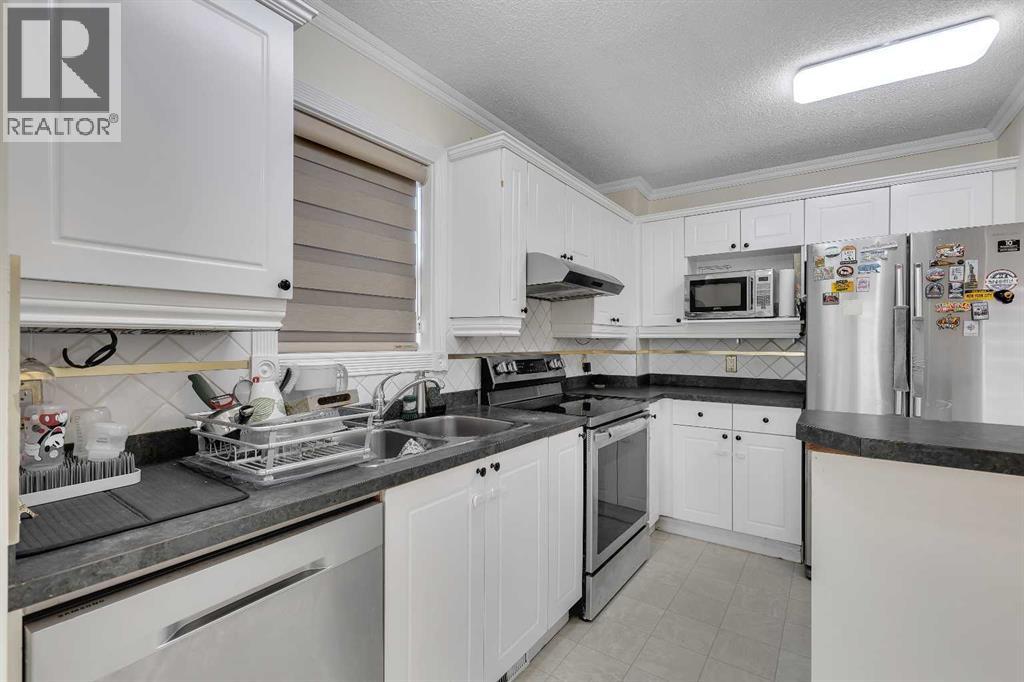 79 Martha's Haven Place NE - 16