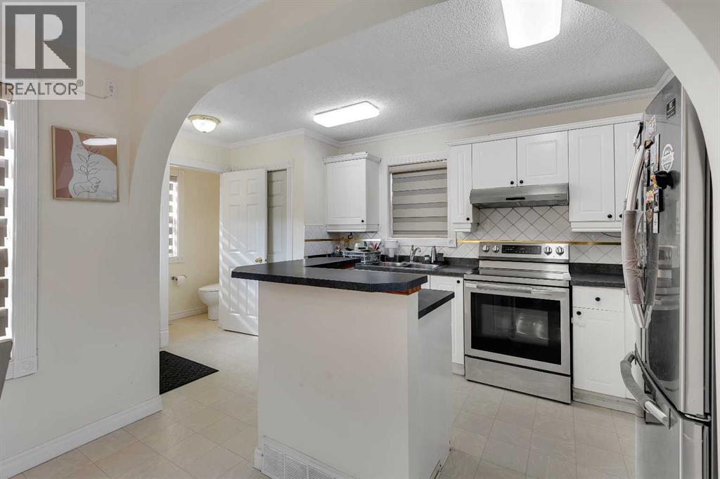 79 Martha's Haven Place NE - 12