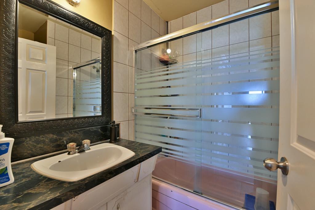 2209 2211 BEAVER STREET — photo 24