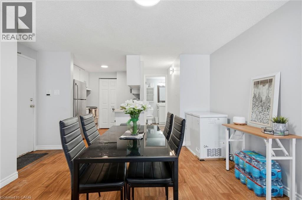 30 BRIDGE Street W Unit# 205, Kitchener, Ontario, N2K1K4 — Photo 10