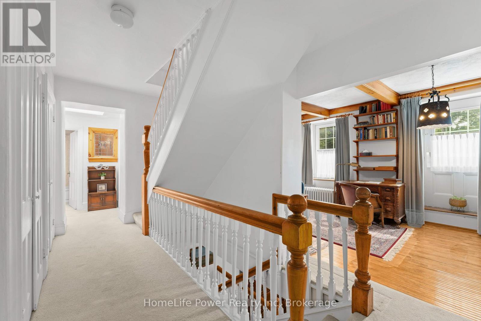 2 ALWINGTON AVENUE - 27