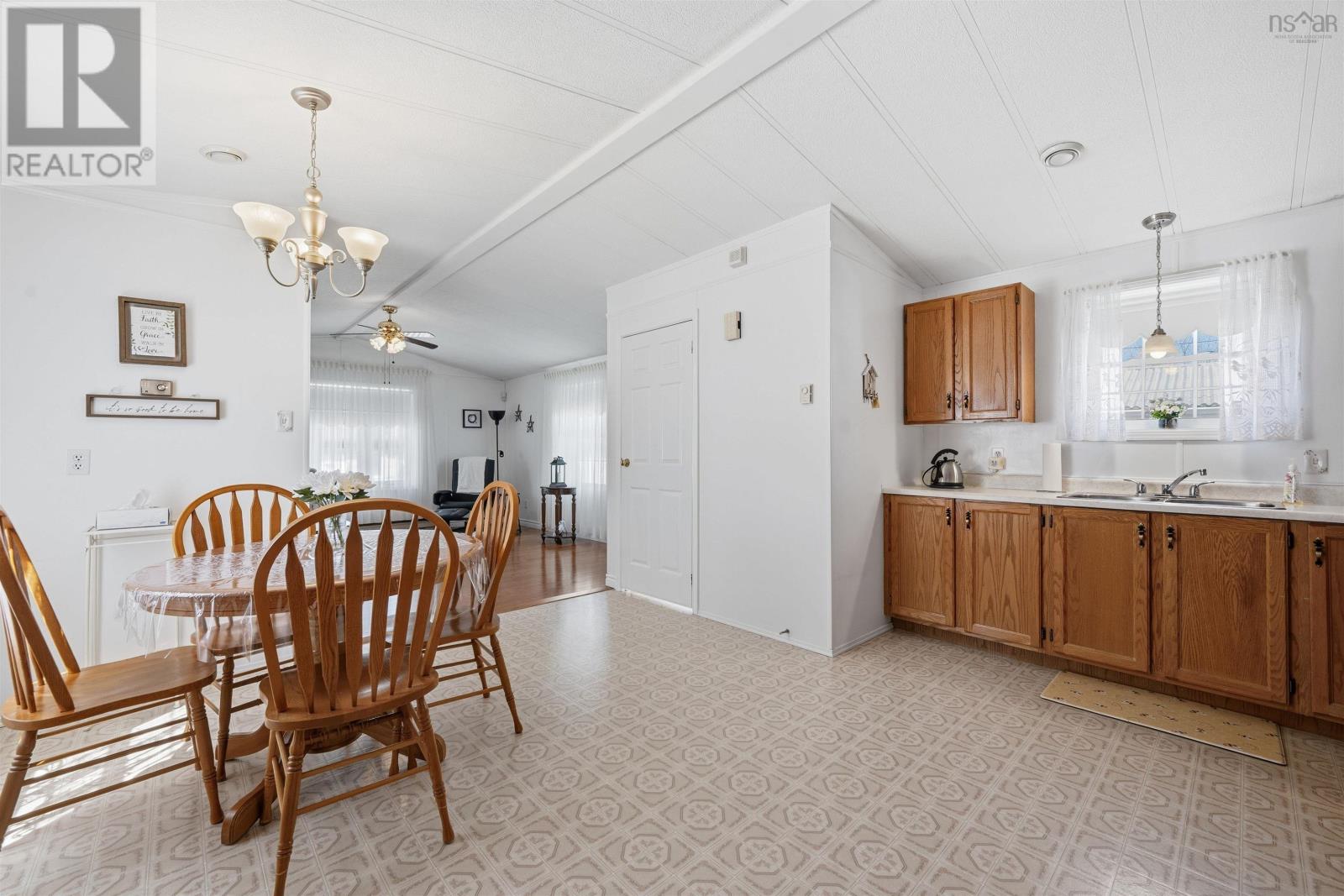 Property 11 of 32 of 8 Shasta Lane