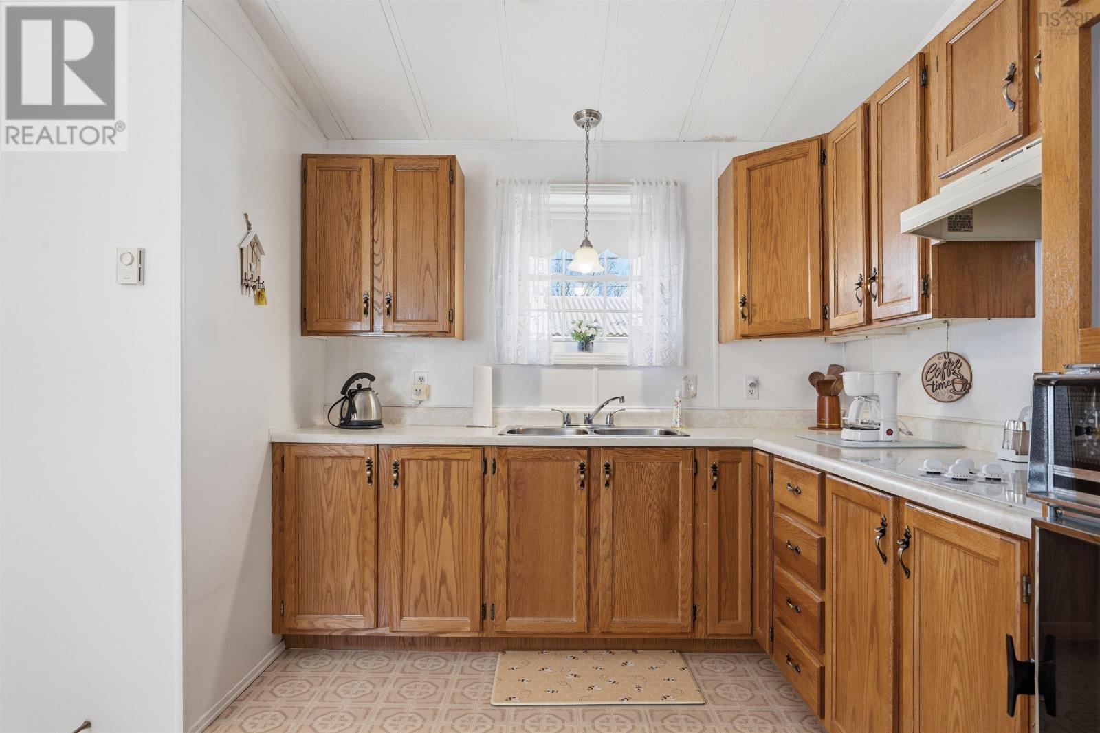 Property 12 of 32 of 8 Shasta Lane