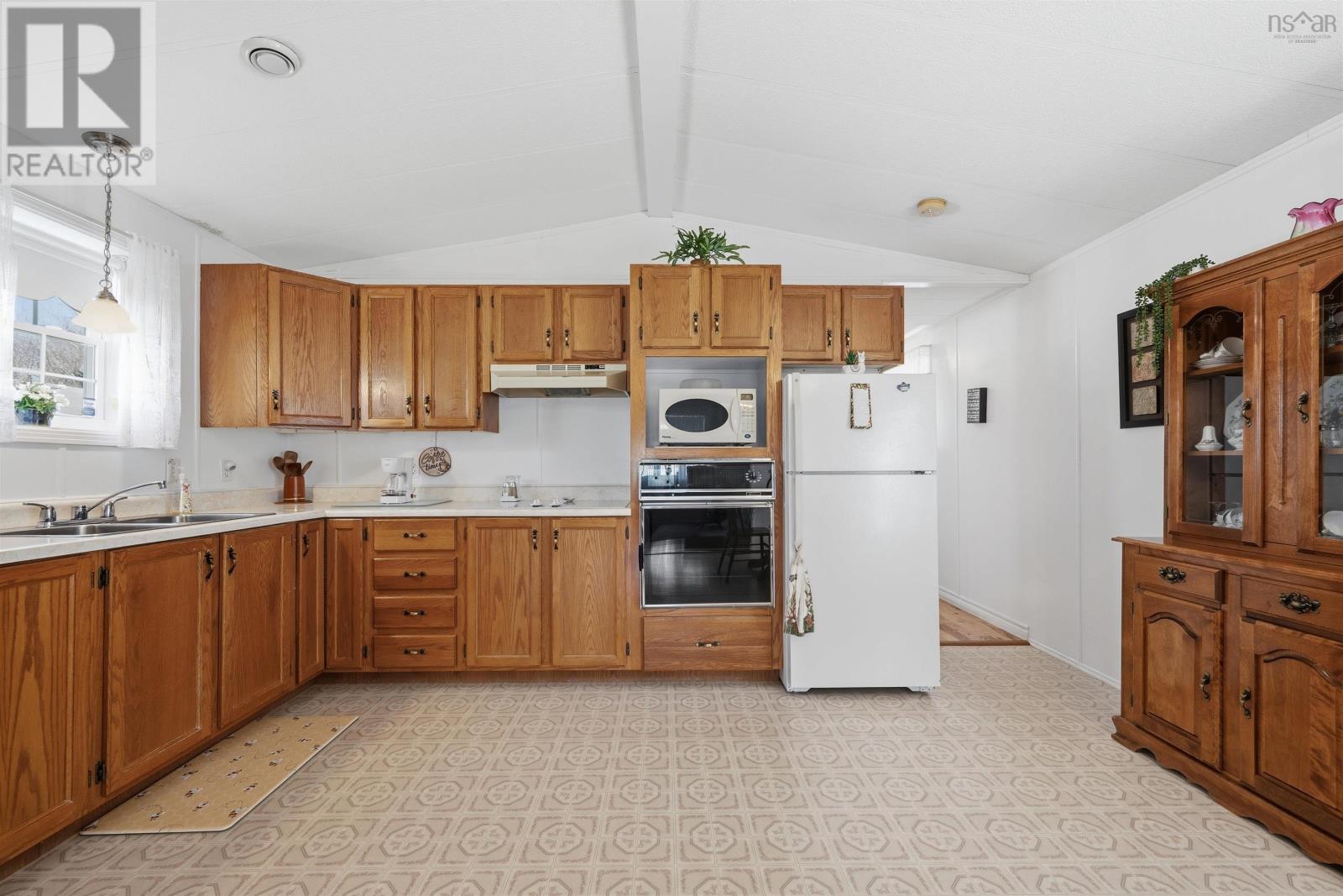 Property 13 of 32 of 8 Shasta Lane