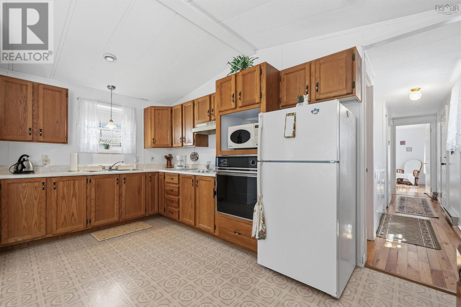 Property 14 of 32 of 8 Shasta Lane