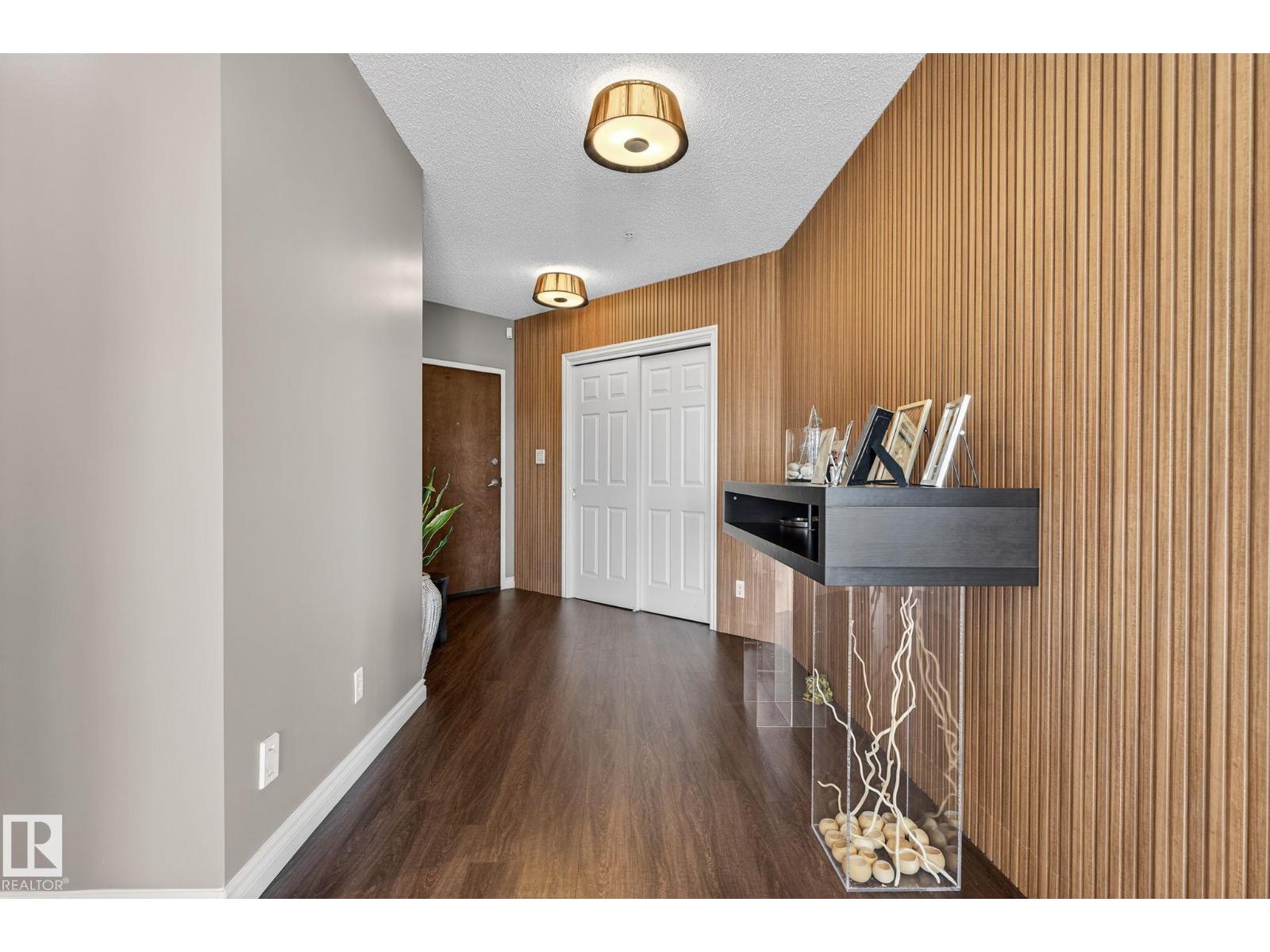 #1904 9020 JASPER AV NW - 9