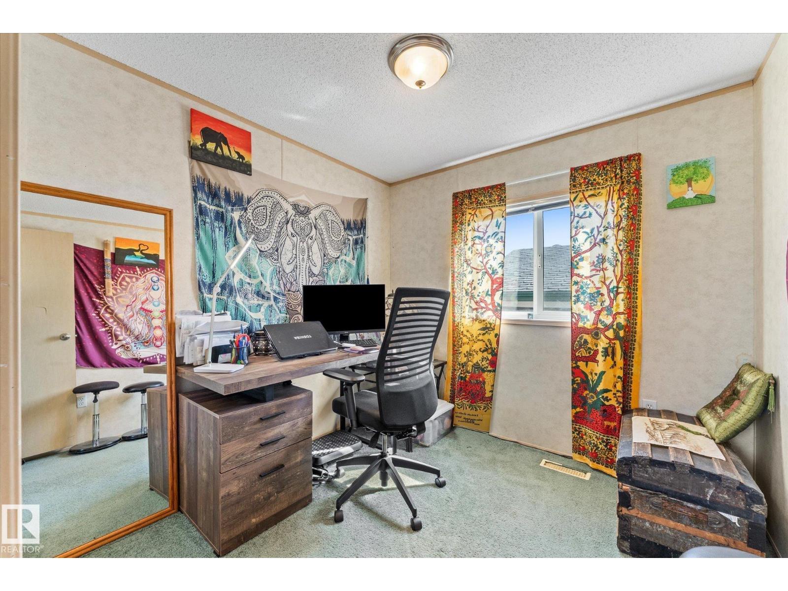 3212 Lakewood CL NW, Edmonton