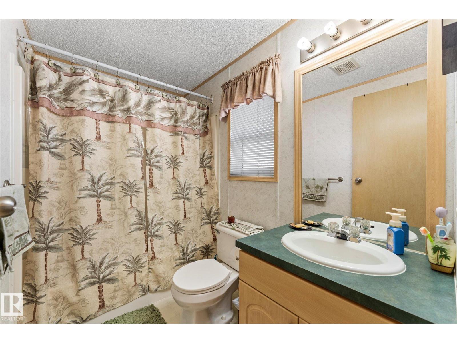 3212 Lakewood CL NW, Edmonton