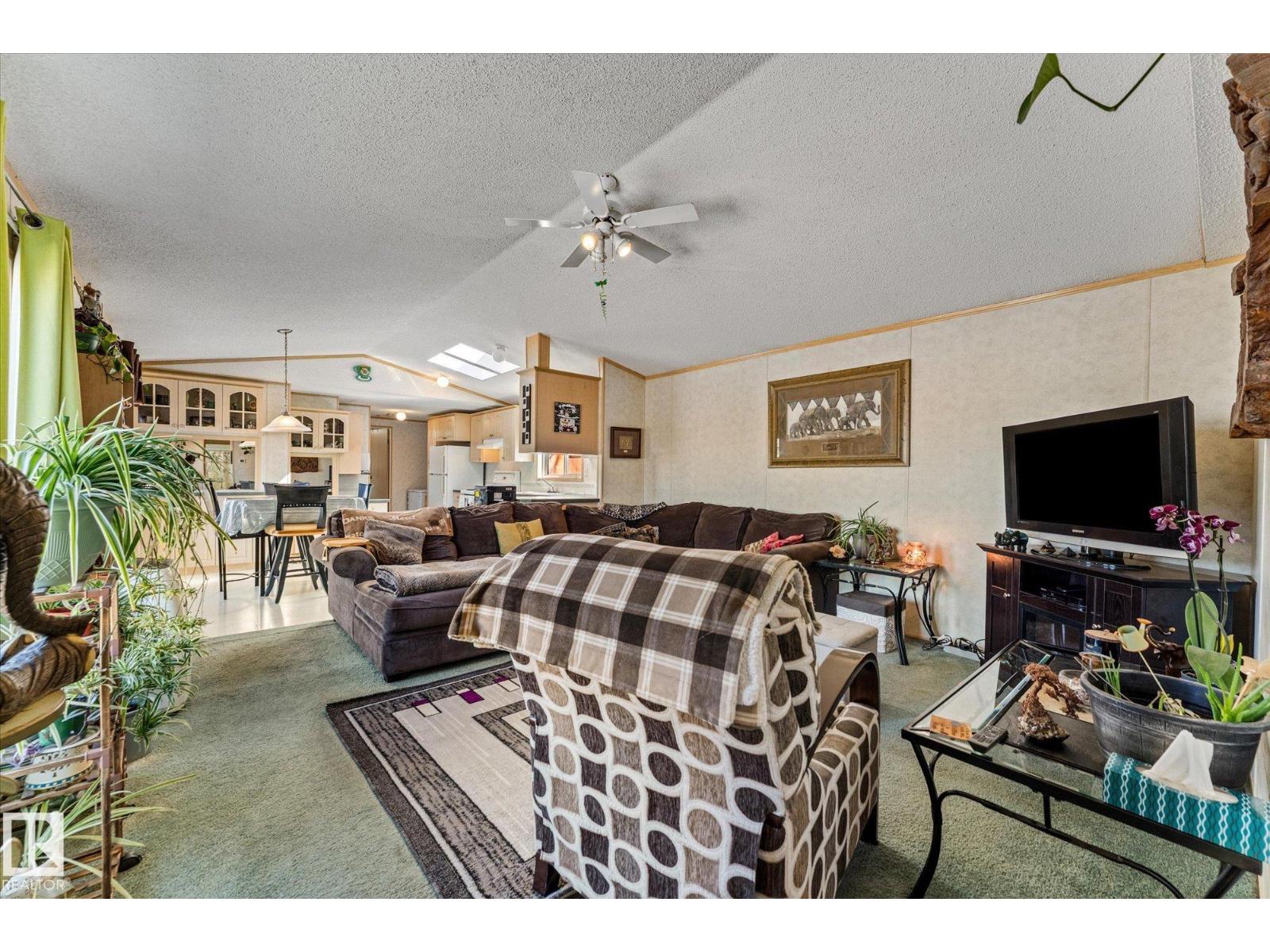 3212 Lakewood CL NW, Edmonton