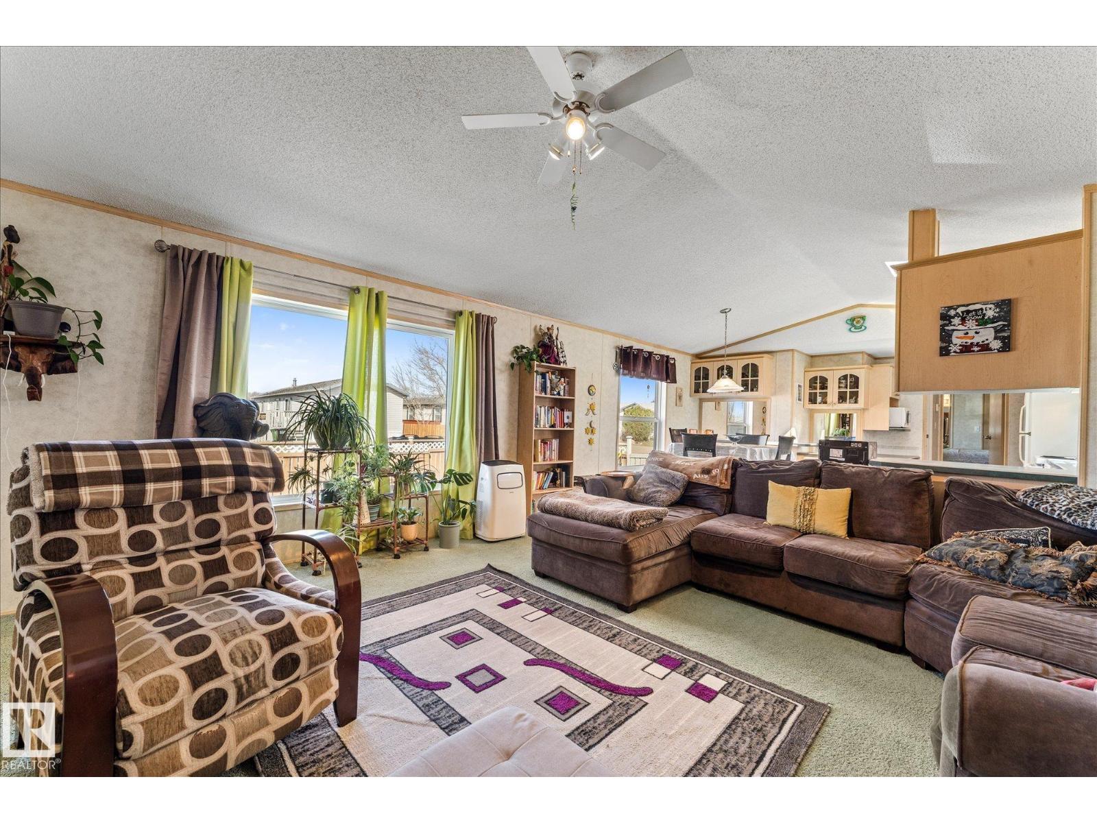 3212 Lakewood CL NW, Edmonton