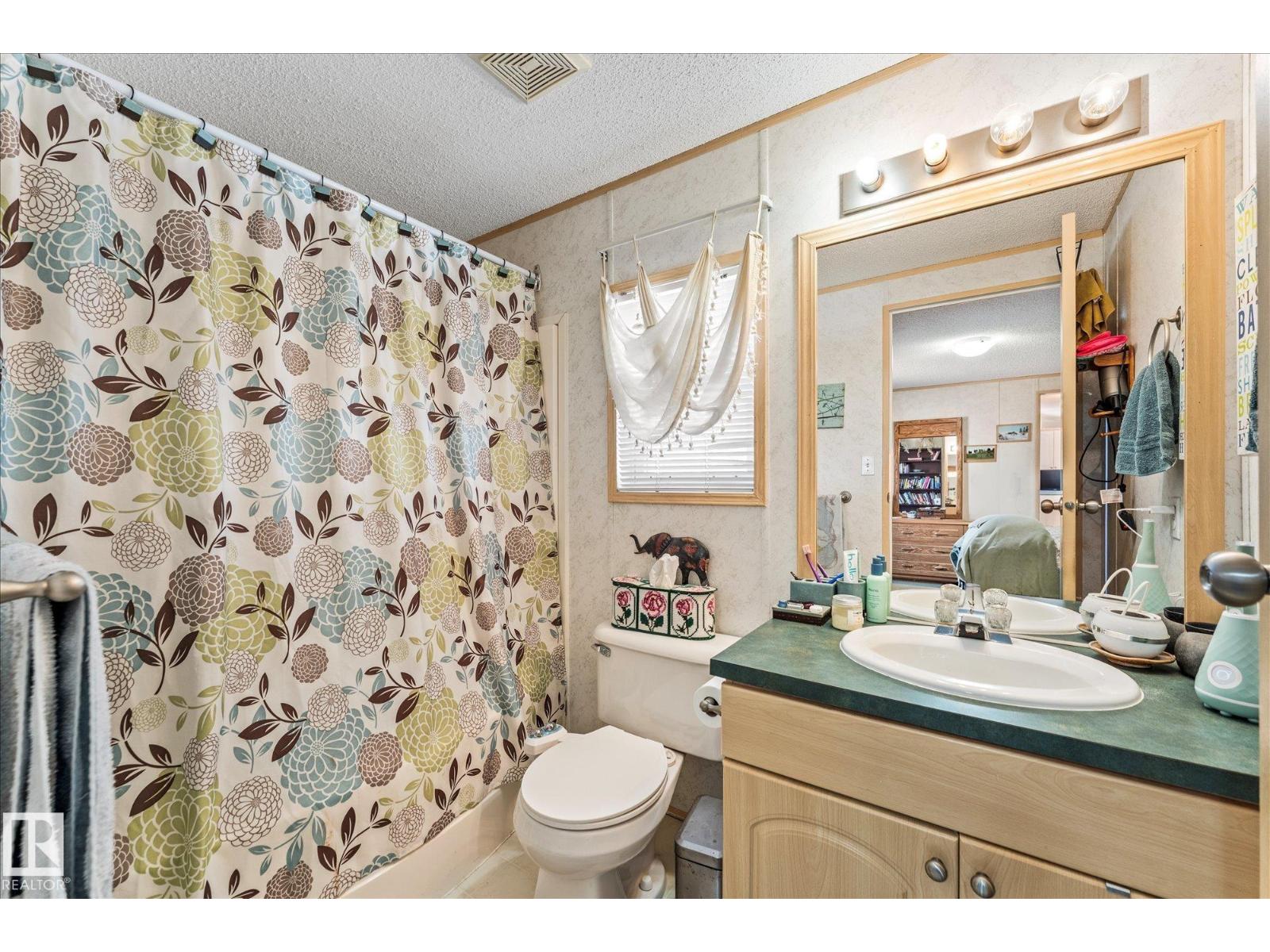 3212 Lakewood CL NW, Edmonton