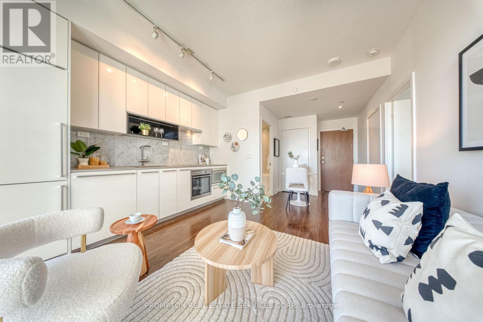 #2507 115 MCMAHON DRIVE - 14